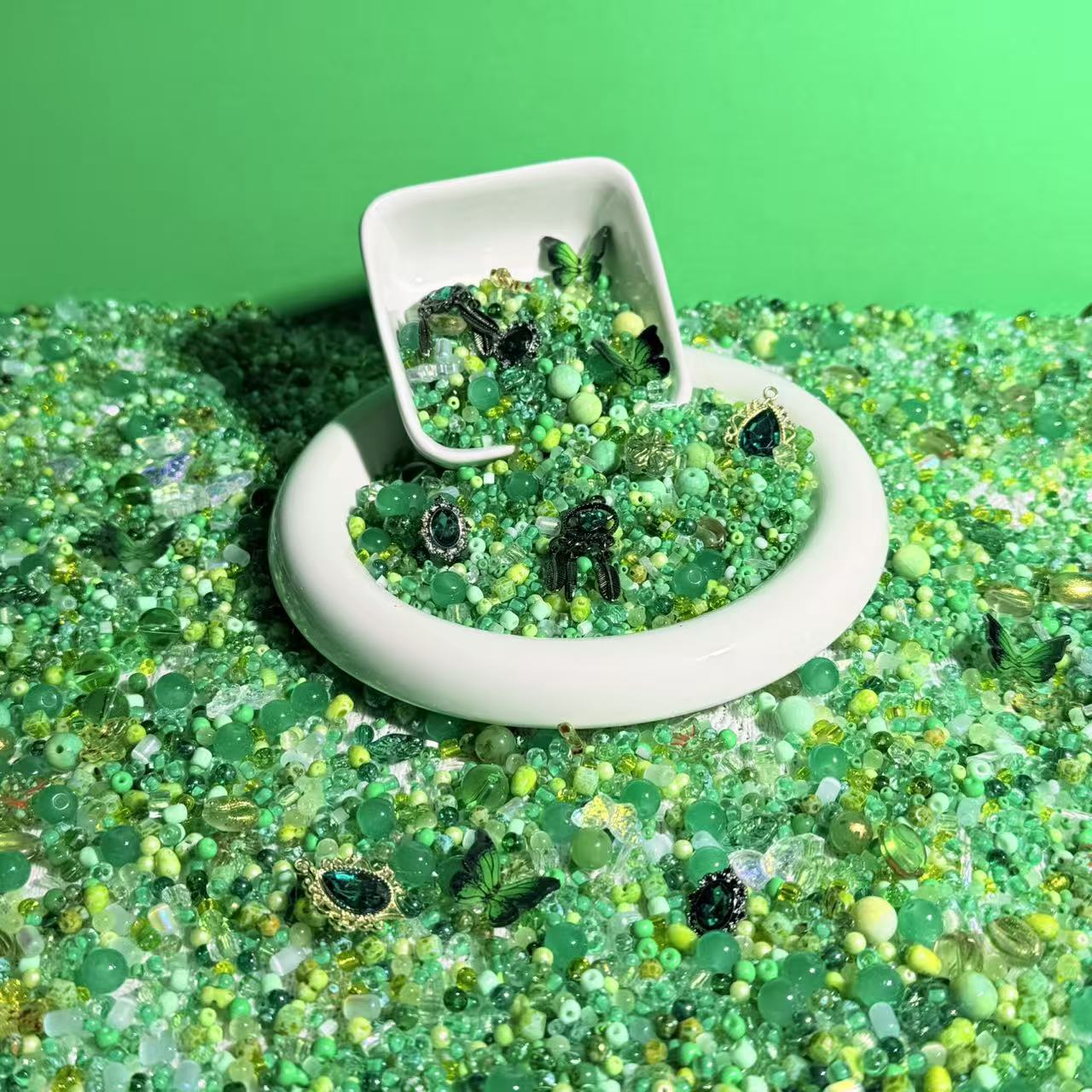 Star DIY Buy 2 Get 1 Free Beads Mix-- Shovel in Live