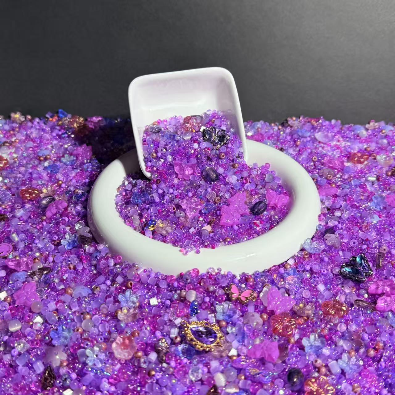 Star DIY Buy 2 Get 1 Free Beads Mix-- Shovel in Live